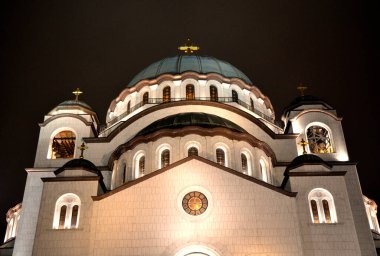 Belgrad 'daki Saint Sava Kilisesi, Sırbistan Gece