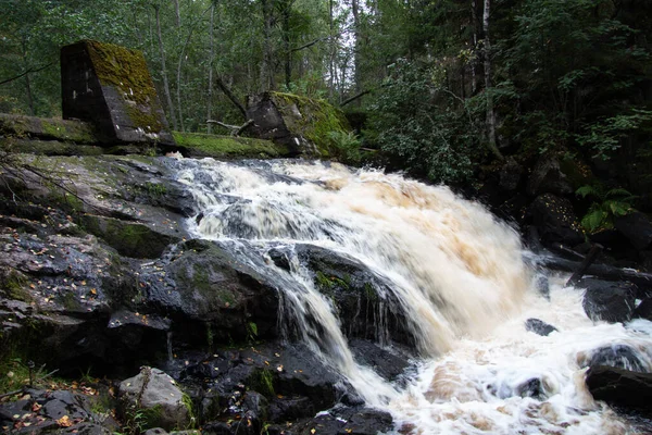 Vattenfall Sommarskogen — Stockfoto