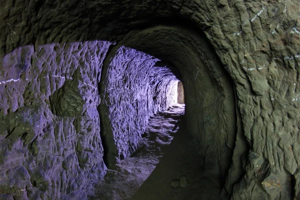 Opuštěné Tunely Skalních Jeskyních — Stock fotografie