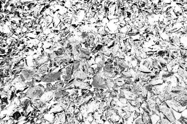 Doğada kayalık yol