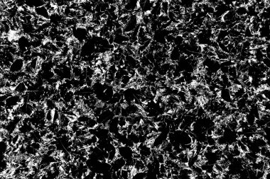 Yere düşen sarı yapraklar