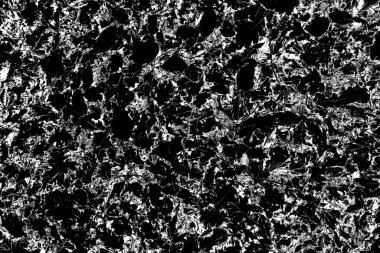 Yere düşen sarı yapraklar