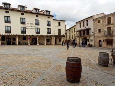 Covarrubias Kasabasının Ana Meydanı