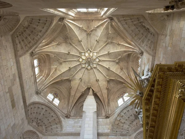 Architektura Burgoské katedrály — Stock fotografie