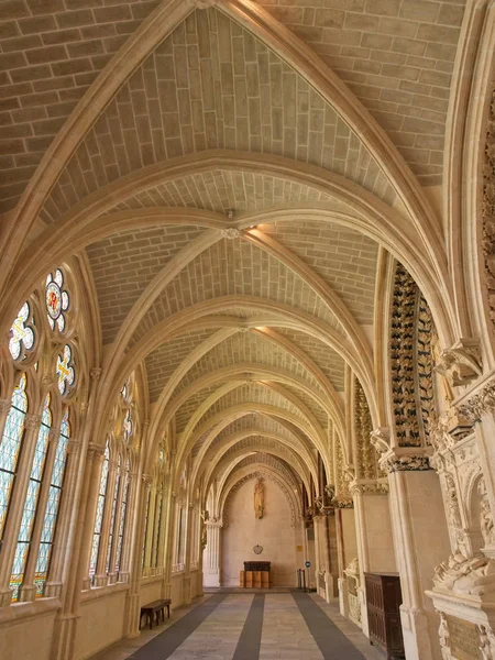 Claustro inferior de la Catedral de Burgos — Foto de Stock