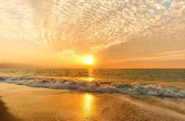 海の夕焼け雲 — ストック写真