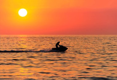 Jetski Sunset su sporları