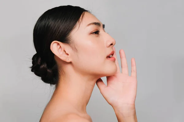 Schöne Asiatin Junges Asiatisches Mädchen Mit Sauberer Und Heller Haut — Stockfoto