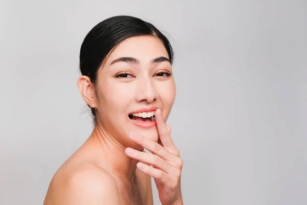 Joven Hermosa Mujer Asiática Con Piel Limpia Brillante Cosmetic Beauty —  Fotos de Stock