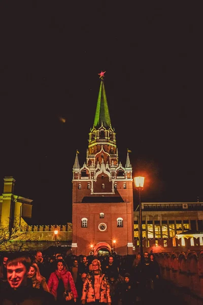 Noite de outono atmosférica no centro de Moscou. Kremlin de Moscovo. Novembro 22, 2017 — Fotografia de Stock