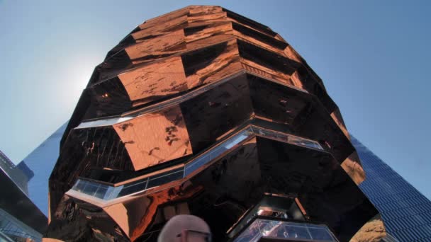 Памятник Фазелю на Гудзоне на Манхэттене в Нью-Йорке — стоковое видео