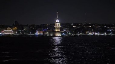 İstanbul 'da Bakireler Kulesi' nin Yüksek Kaliteli Görüntüleri Gece Kiz Kulesi