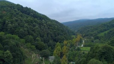 Sonbaharda Bir Vadi Havadan Görünümü