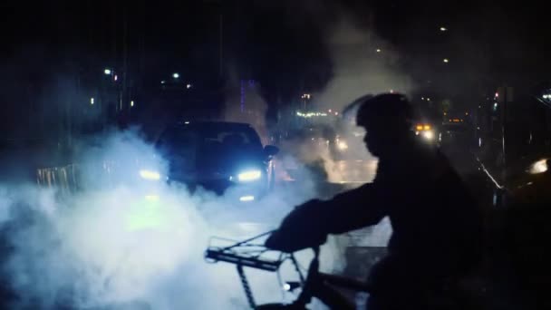 New York City Steam Éjszaka Extreme Lassú Mozgású Autók Füstön — Stock videók