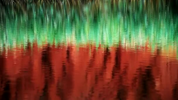 イタリア オトラントのボーキサイト湖の美しい水の反射 — ストック動画