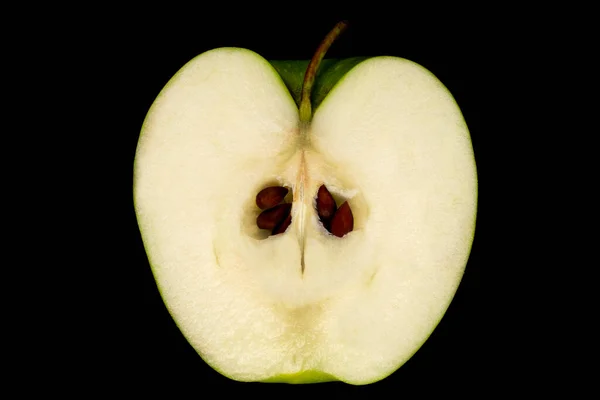 Grüner Apfel Mit Kernen Und Stiel Auf Schwarzem Hintergrund Schneiden — Stockfoto