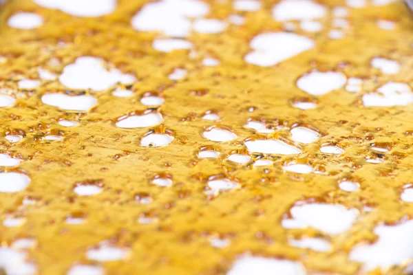 Cannabis oil concentrate aka shatter — Stock Photo, Image