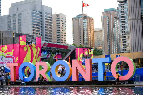ТОРОНТО, КАНАДА-9 июля 2015: Панорамный вид на новый Торонто си — стоковое фото