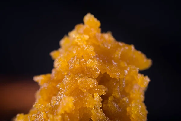 Kannabisz koncentrátum élő gyanta makró részletesen kivont medi — Stock Fotó