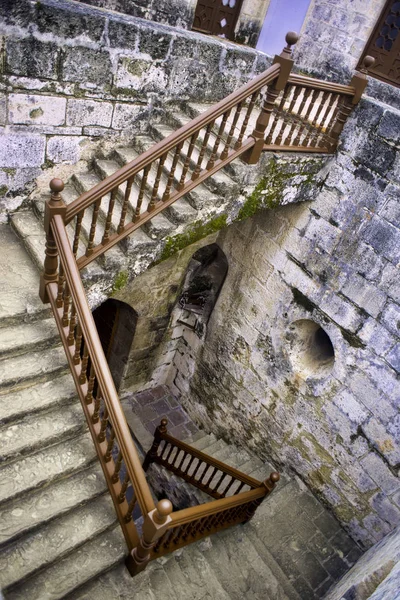 Antigua escalera dentro de fortaleza española en La Habana, Cuba —  Fotos de Stock