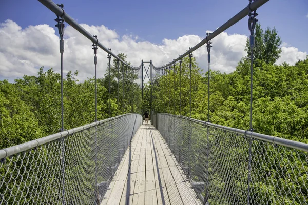 Most wiszący w Collinwood, Ontario — Zdjęcie stockowe