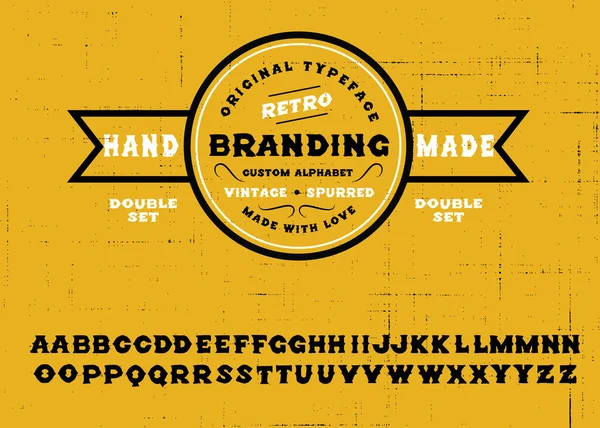Vintage Handmade Serif Font Retro Branding Alfabeto Escrito Mano Personalizado — Vector de stock