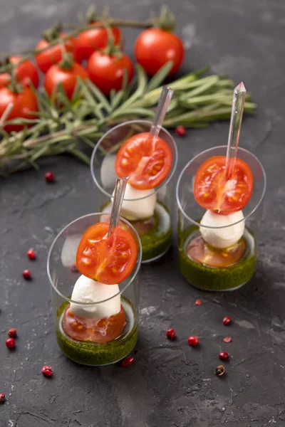 Dania Formie Bufetu Pomidorów Mozzarelli Sosu — Zdjęcie stockowe