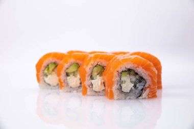 Japon somon dürümleri.