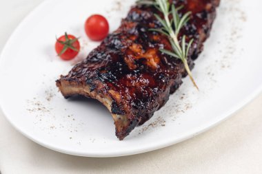 En iyi restoranda ızgara et. 