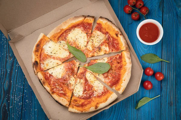 Pizza Cardboard Box Wooden Board Pizza Delivery — Stock Photo, Image