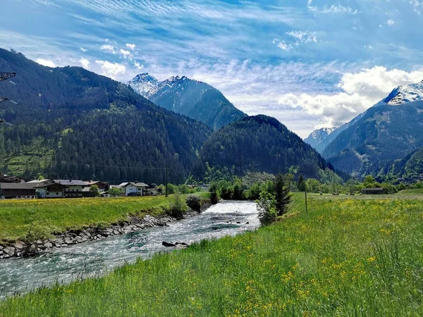 Avusturya Alpleri Dinlenmek Için Harika Bir Yerdir Şaşırtıcı Manzaralar Kimseyi — Stok fotoğraf