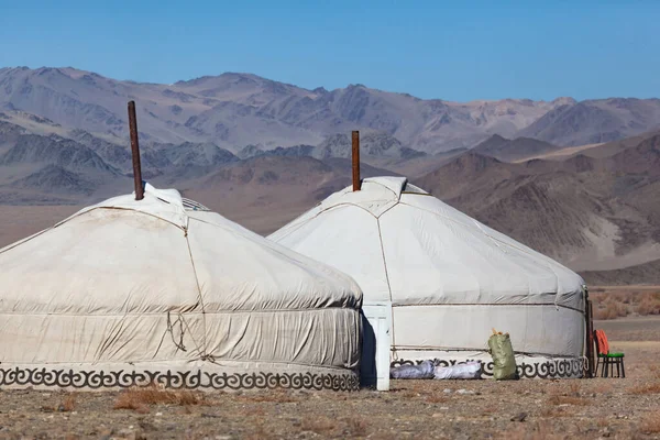 Yurts Tradicionais Cazaquistão Pastagens Verão Vida Nômade — Fotografia de Stock