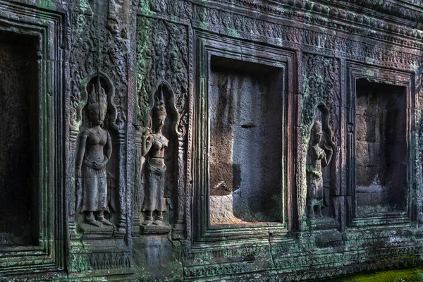 Pietra Intaglio Ornamento Perso Città Angkor Wat Antiche Rovine Del — Foto Stock