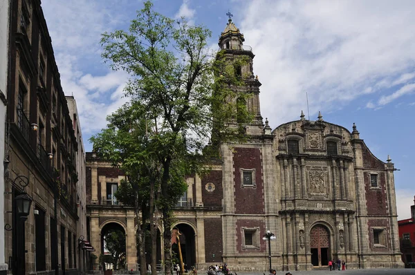 Santo Domingo Kirche — Stockfoto