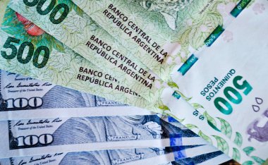 500 pesos bills, argentina clipart