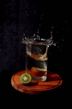 Tatlı içecek soğuk su meyvesi