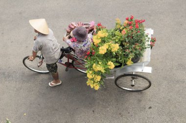 Resim: Çiçekli araba (Vietnam)