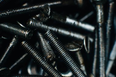 Hurda metal. Eski yağ sürgüsü. Yakın plan. Makro.