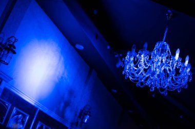 Gündüz ve Gece Bar Hayatı