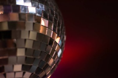 Gündüz ve Gece Bar Hayatı