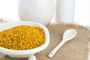 arı polen bir ülke mutfak seti,