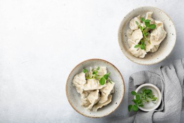 Soya soslu Kore böreği. 