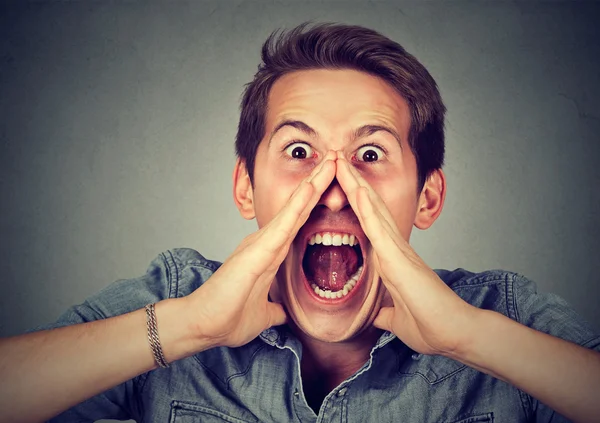 kızgın adam çığlık headshot sıktı 