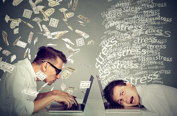 Stressed man next to man under money rain. Pay labor difference — Stock Photo, Image