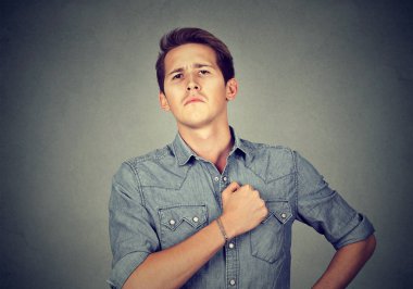 Süper kahraman çocuk. Kendine güvenen genç adam 