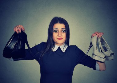 Çapraşık kadın iki koruyamaz şık pompalar bir onun için seçemezsiniz