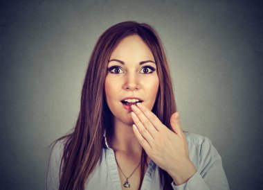 Portre hayran genç kadın şaşırttı