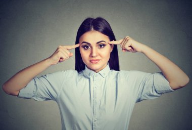 Tapınak karşı parmağınızla işaret kızgın kadın deli misin sen? 