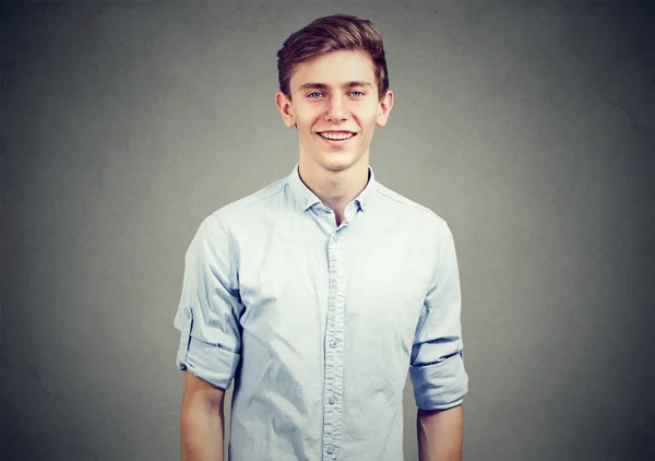 Portrait of a happy teenager man smiling — Stock Photo, Image