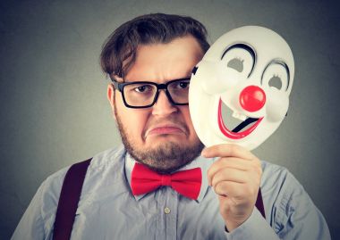 Split kişiliğe sahip adam